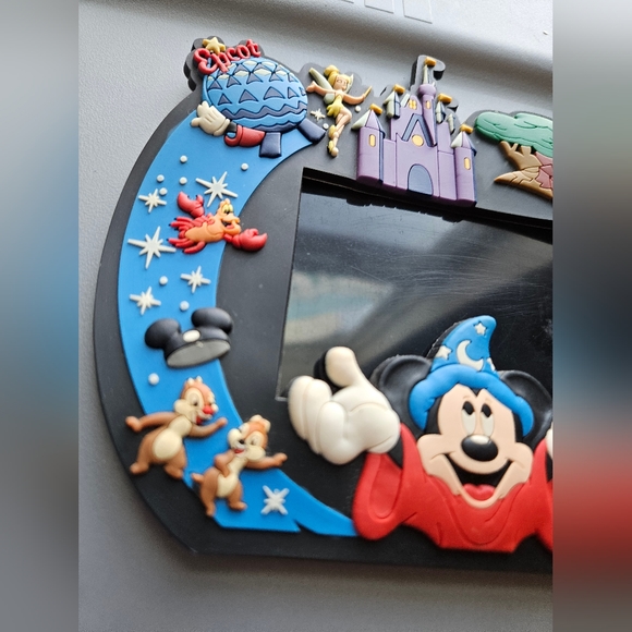 Walt Disney World Vintage Magic Kingdom Epcot Mickey Wizard Picture Frame Magnet - Picture 3 of 9